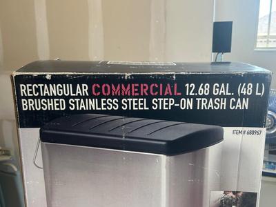 LIGHTLY USED SEVILLE BRUSHED STAINLESS STEEL STEP ON TRASHCAN