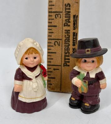Vintage Hallmark Pilgrim Girl & Boy Resin Figurines Thanksgiving Fall