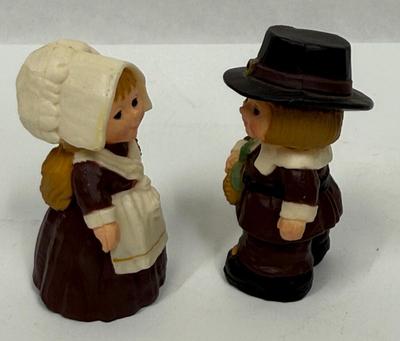 Vintage Hallmark Pilgrim Girl & Boy Resin Figurines Thanksgiving Fall