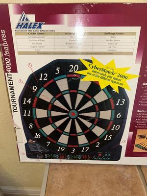 HALEX ELECTRONIC DARTBOARD EXECUTIVE BASKETBALL FOR YOUR DESK OR ANY OTHER ROOM IN THE HOUSE
