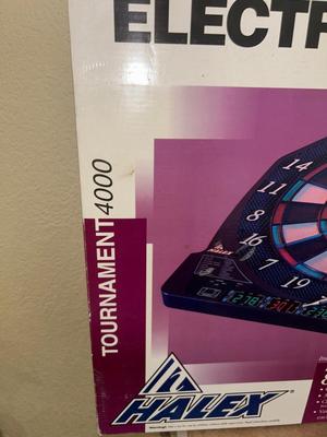 HALEX ELECTRONIC DARTBOARD EXECUTIVE BASKETBALL FOR YOUR DESK OR ANY OTHER ROOM IN THE HOUSE