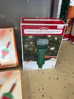 5 PACKS OF MULTI-BUBBLE LIGHTS, HEAVY OUTDOOR EXTENTION CORD AND OTHER HOLIDAY DECOR