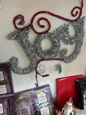STORAGE TOTE AND MERRY CHRISTMAS DECOR FOR DECKING THE HALLS