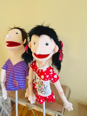 HAPPY PUPPETS TO MAKE ANYBODY SMILE WITH THEIR ENTHUSIASM