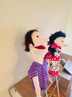 HAPPY PUPPETS TO MAKE ANYBODY SMILE WITH THEIR ENTHUSIASM