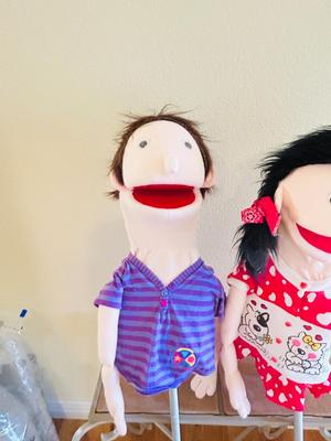 HAPPY PUPPETS TO MAKE ANYBODY SMILE WITH THEIR ENTHUSIASM