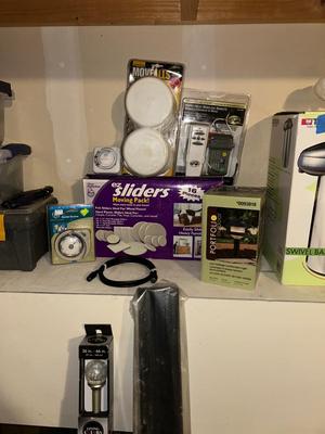 A VARIETY OF HOUSEHOLD ITEMS