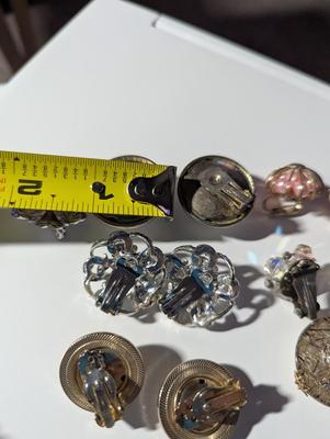Vintage Clip Earrings & Brooches #11