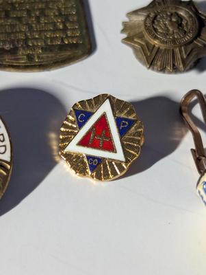 Lapel Pins & Pendants - Full Service Award Dupont Zerex Charm Lords Prayer VFW Pins #16