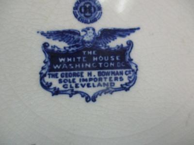 Transferare Royal Doulton Souvenir Plate White House & Wedgwood Queen’s Ware Blue Rimmed Soup Bowl Historic Penshur St Place Kent