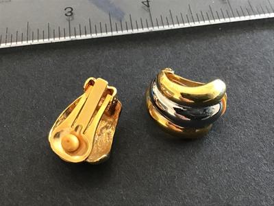 Beautiful Gold and Silvertone Clip on Earrings