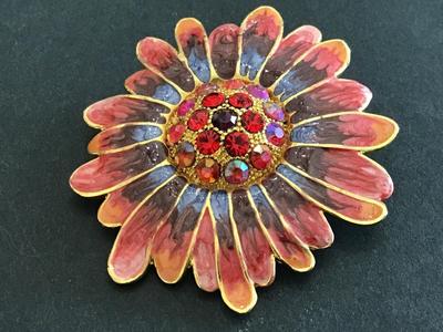 Sparkling Floral Brooch Rhinestone