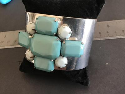 Chunky Fashion Cuff
