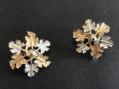 Sarah Coventry Clip on Earrings