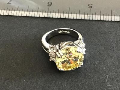 Beautiful GR China Canary Yellow Colored Stone. Chunky
