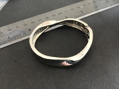 Silver Tone SWirl Hinged Bracelet