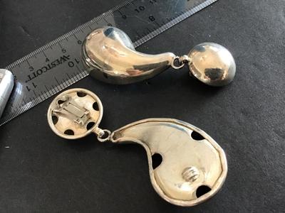Vintage Chunky Clip on Earrings