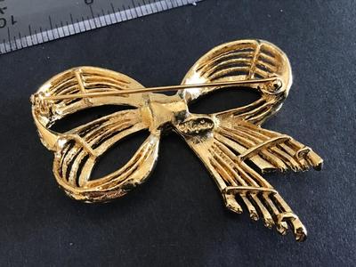 Napier Large Gold Tone Bow Brooch