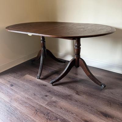 Oval Clawfoot Table