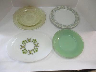 Vintage Anchor Hocking Fire-King Green Meadow Oval Serving Plate Everbrite Juliet Plate Yellow Depression Glass Cake Platter Green Fire...