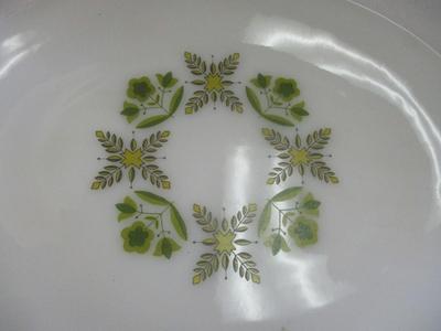 Vintage Anchor Hocking Fire-King Green Meadow Oval Serving Plate Everbrite Juliet Plate Yellow Depression Glass Cake Platter Green Fire...