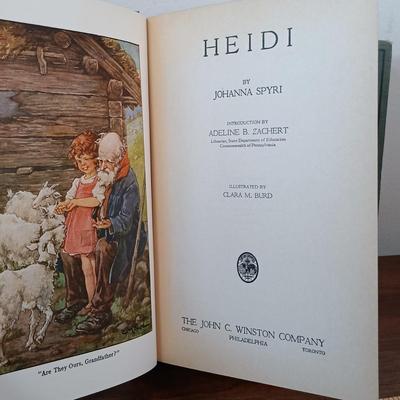 LOT 6: Library of Famous Books by Famous Authors Edition of Alice's Adventures in Wonderland w/ a Collection 1920s Classic Tales