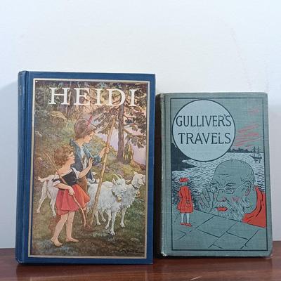 LOT 6: Library of Famous Books by Famous Authors Edition of Alice's Adventures in Wonderland w/ a Collection 1920s Classic Tales