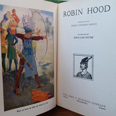 LOT 6: Library of Famous Books by Famous Authors Edition of Alice's Adventures in Wonderland w/ a Collection 1920s Classic Tales