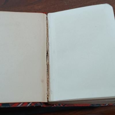 LOT 7: Set of (5) Early 20th Century Leather Bound Miniature 2" Books, Six Volumes of the 1904 Master Pieces of Humor & More