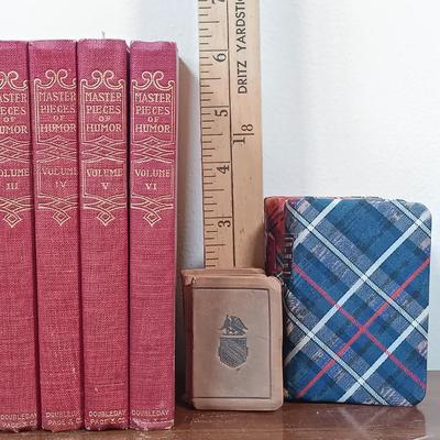 LOT 7: Set of (5) Early 20th Century Leather Bound Miniature 2" Books, Six Volumes of the 1904 Master Pieces of Humor & More