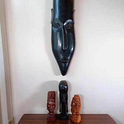 LOT 10: Large Carved Wood Mask from Northern Rhodesia with (3) Small Carved Wood Figures