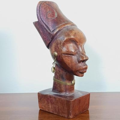 LOT 10: Large Carved Wood Mask from Northern Rhodesia with (3) Small Carved Wood Figures