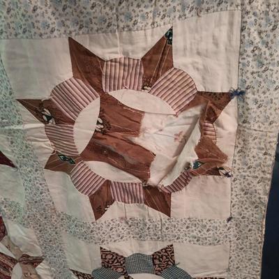 LOT 111: Handmade 77" x 77" Patchwork Quilt