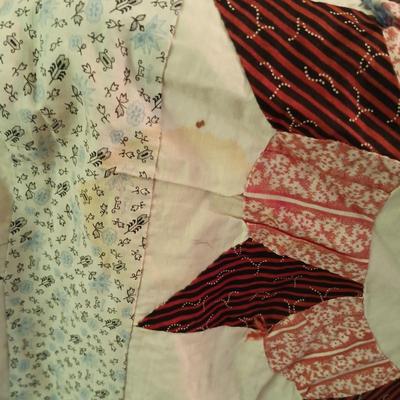 LOT 111: Handmade 77" x 77" Patchwork Quilt