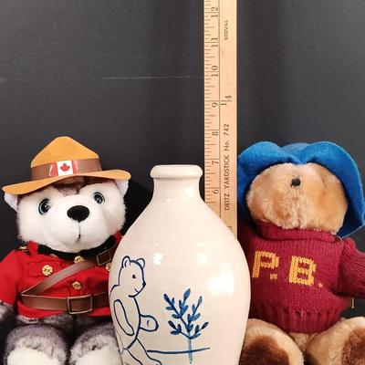 LOT 118: Wedgwood Peter Rabbit Dishware, Northwood N.H. Handpainted Signed Stoneware Jug, Books & More