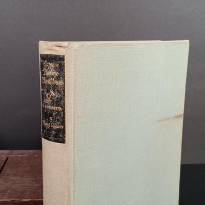 LOT 124: Antique Extendable Book Rack with Books - Bulfinch's 1908 Age of Fable, In Gold and Silver 1892 & More