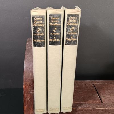 LOT 124: Antique Extendable Book Rack with Books - Bulfinch's 1908 Age of Fable, In Gold and Silver 1892 & More