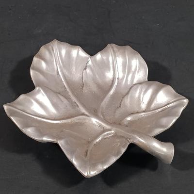 LOT 128: Magic Crystal Ball Kit, 1979 Lord of the Rings Puzzle, Resin Reading Gargoyle & More
