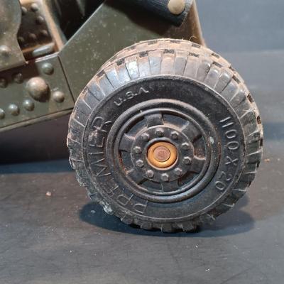 LOT 206: Vintage Big Bang Metal Toy Cannon with Books