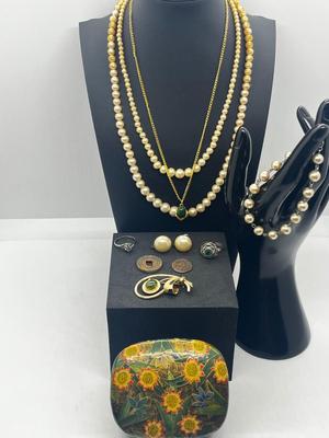 LOT 82: Marvella Simulated Pearl Necklace, Screw Back Pearl Earrings, Bracelet, Pin and More!