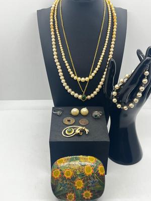 LOT 82: Marvella Simulated Pearl Necklace, Screw Back Pearl Earrings, Bracelet, Pin and More!