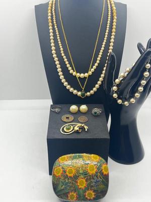 LOT 82: Marvella Simulated Pearl Necklace, Screw Back Pearl Earrings, Bracelet, Pin and More!