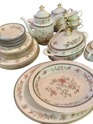 Decor - Minton Jasmine Service for 8 with serving pieces including Coffee Pot & Covered Vegetable