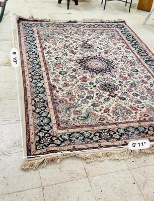 Furniture - Rug - 9' 10" x 5' 11" - (located in shop)