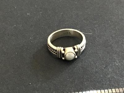 925 Silver Ring with Stone