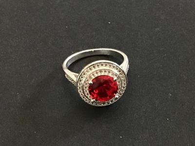 Pretty Fashion Ring