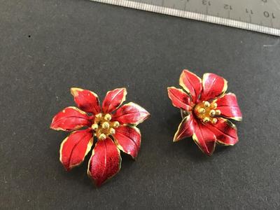 Cerrito Signed Poinsettia Earrings