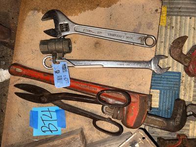 Sale Photo Thumbnail #1223: BT4-Tool Lot