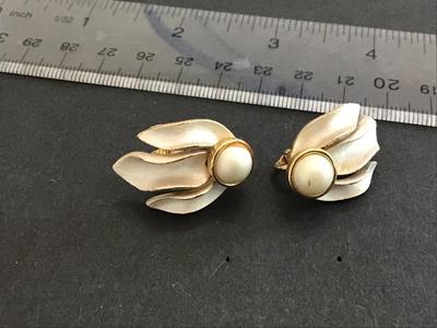 Vintage Clip on Earrings
