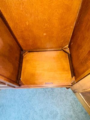 CHIFFOROBE WARDROBE OR GENTLEMAN’S CLOSET